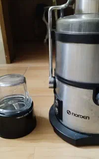 آبمیوه گیری چند کاره