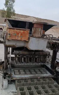 دستگاه بلوک زنی تمام اتوماتیک ۶قالب سیلو دار