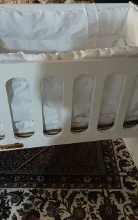 تخت کنارمادر نوزاد