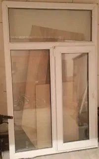 پنجره پی وی سی کار کرده