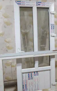 درب پی وی سی