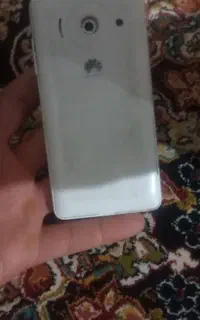 یک عدد گوشی هواوی