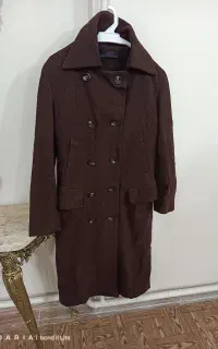 تعدادی لباس کاپشن مانتو و پالتو