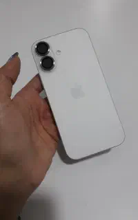 گوشی آیفون ۱۶ نرمال