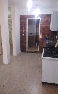 آپارتمان مرکز شهر،۳۰متری ،نادری