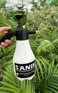 تولیدی سمپاش دو لیتری