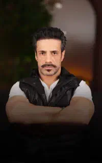 کاشت مو ابرو و ریش تارکوب