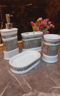 ست ۴تیکه سرویس بهداشتی