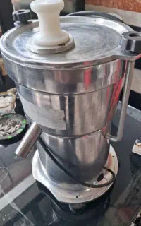 فروش ابمیوه گیری صنعتی و دستی