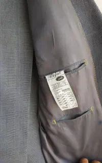 یکدست کت و ۲ شلوار طوسی۵۲/۵۴