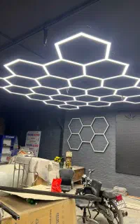 لاینر نوری خاص و ساده