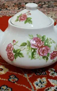 قوری چینی زیبا