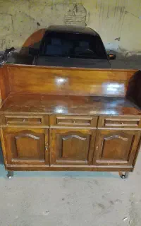 کنسول چرخدار عتیقه تقدیم به شما خوبان