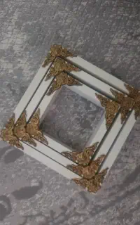 باکس دیواری سفید