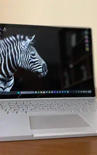 سرفیس بوک ۲