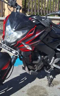 پالس ان اس ۲۰۰- pulse ns 200