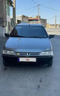 روای 85 اتاق تعویض خاکستری