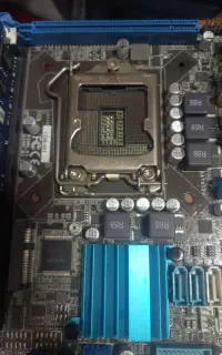 تعمیرات فوق تخصصی لپتاپ و کامپیوتر