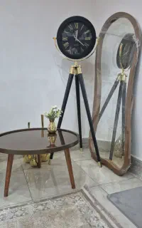 ساعت ایستاده