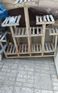 پایه گل چوبی سالم
