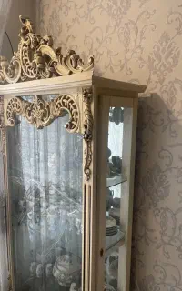 کنسول چوبی تمیز