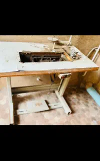 میز چرخ خیاطی