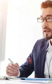 استخدام کار در دفتر فروش