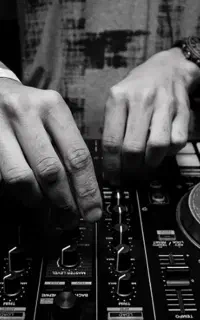 dj دیجی تولد مهمونی عروسی تشریفات