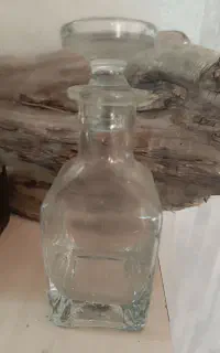 شیشه عطر و مایعات