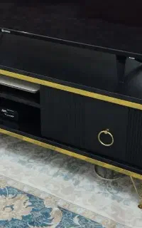 میز تلویزیون TV تمیز و نو