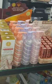 محصولات آرایشی همکار میخوام برای فروش