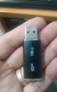 فروش فلش ۱۲۸ گیگ