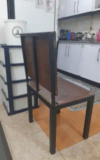 صندلی آهنی