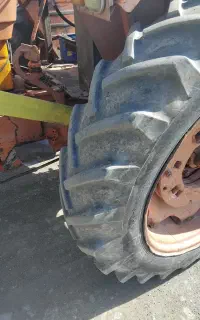 تراکتور رومانی سالم سالم