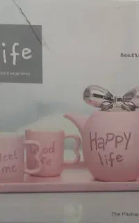 سرویس چایخوری سرامیکی ۴نفره(۴ماگ،قوری،سینی)