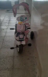 سه چرخه دخترانه