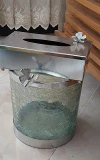 سطل زباله و جای دستمال کاغذی