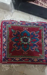 یک عدد پادری دست بافت به فروش میرسد