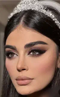 آف خدمات و یادگیری میکاپ و شنیون