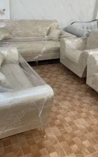 مبل.   میلاد