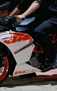 ktm rc 200 مدل 99