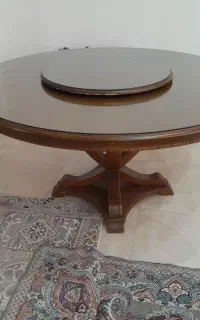 میز غذا خوری ۶ نفره چوب سالم در حد نو