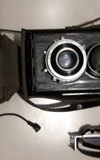 دوربین Lubitel 2 عتیقه روسی برند LOMO