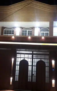 کرایه لکس بالا