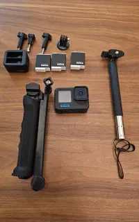 گوپرو ۱۱ بلک (GoPro HERO11) در حد نو + گیمبال