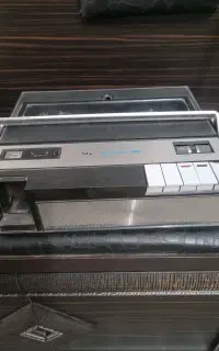 دستگاه پخش ریلی