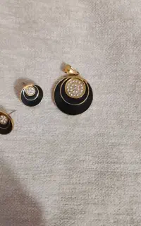 بدلیجات رنگ ثابت