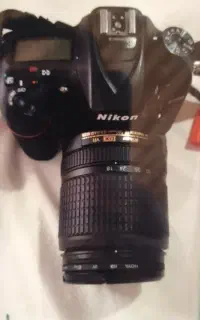 دوربین Nikon7200