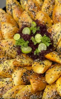 فینگر فود دسر ژله حلوا ساندویچ کیک