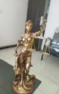 وکیل پایه یک دادگستری